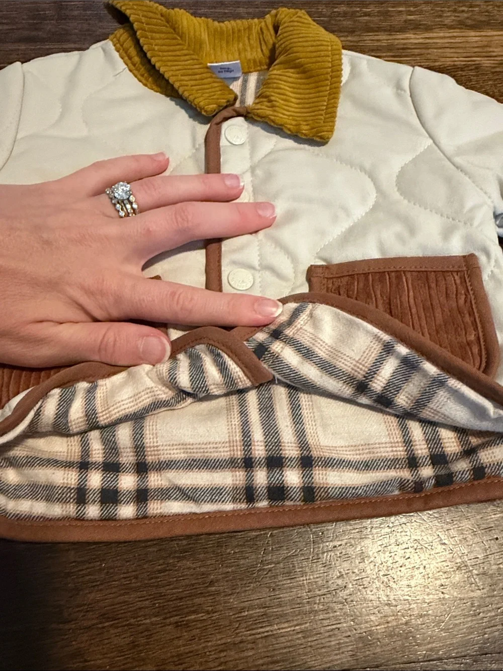 Old Navy quilted ivory